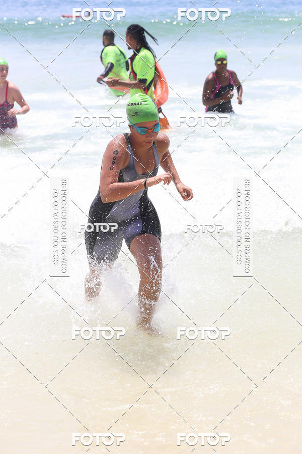 Buy your photos of the eventCircuito Petrobrs Rei e Rainha do Mar on Fotop