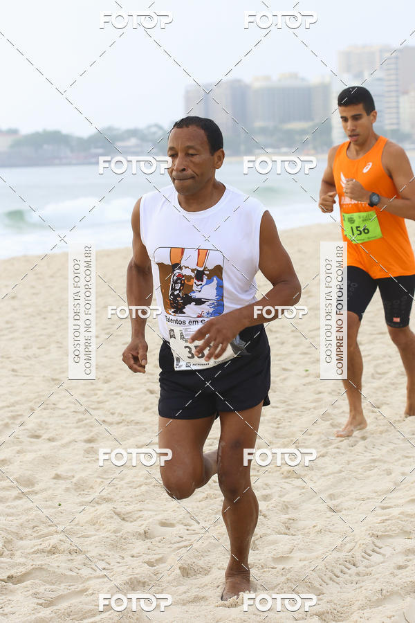 Buy your photos of the eventCircuito Petrobrs Rei e Rainha do Mar on Fotop