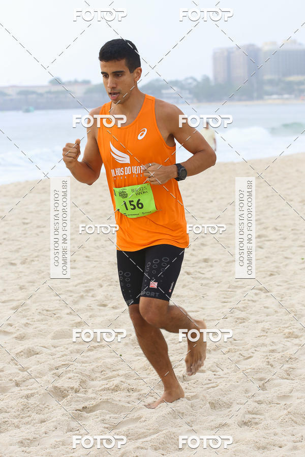 Buy your photos of the eventCircuito Petrobrs Rei e Rainha do Mar on Fotop