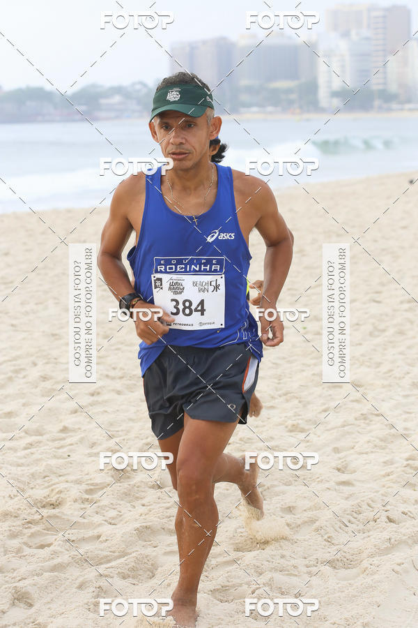 Buy your photos of the eventCircuito Petrobrs Rei e Rainha do Mar on Fotop