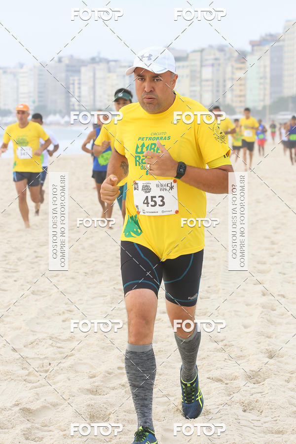 Buy your photos of the eventCircuito Petrobrs Rei e Rainha do Mar on Fotop