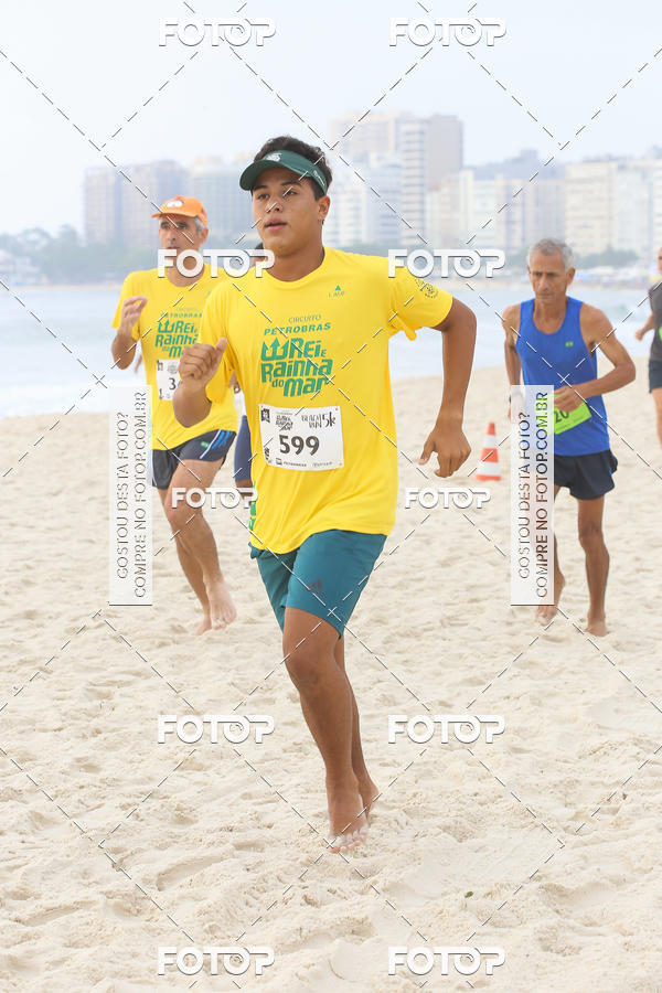 Buy your photos of the eventCircuito Petrobrs Rei e Rainha do Mar on Fotop