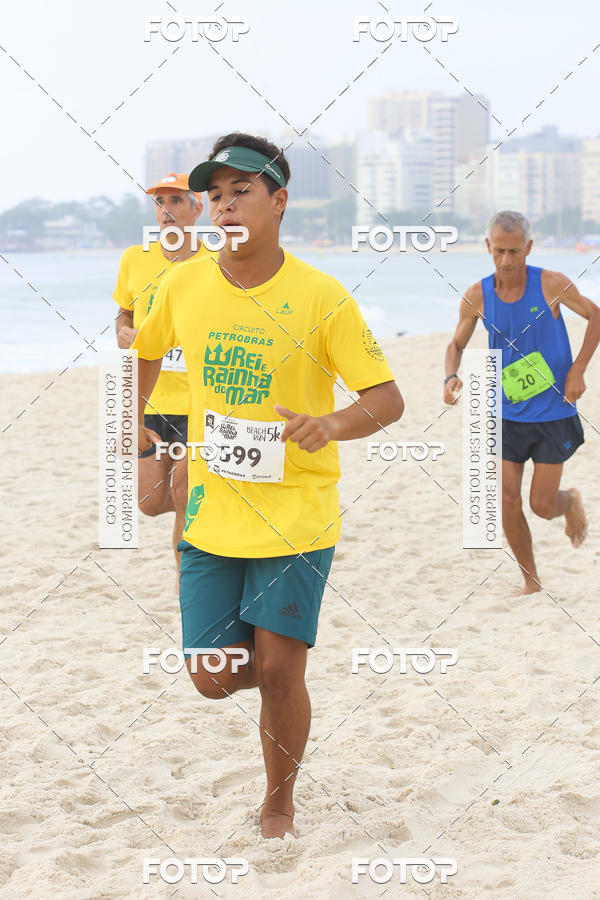 Buy your photos of the eventCircuito Petrobrs Rei e Rainha do Mar on Fotop