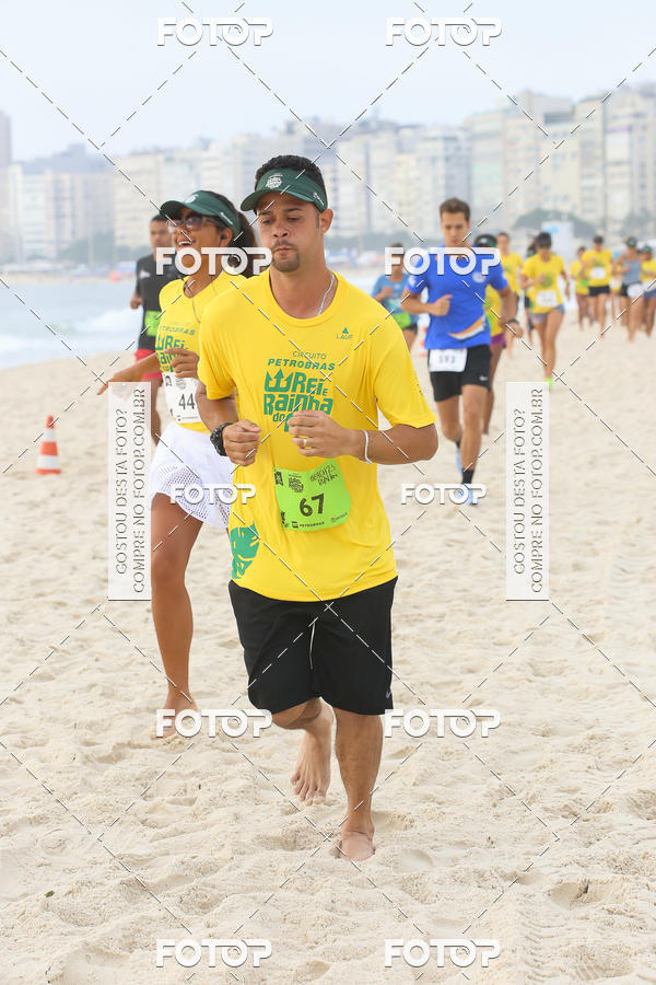 Buy your photos of the eventCircuito Petrobrs Rei e Rainha do Mar on Fotop