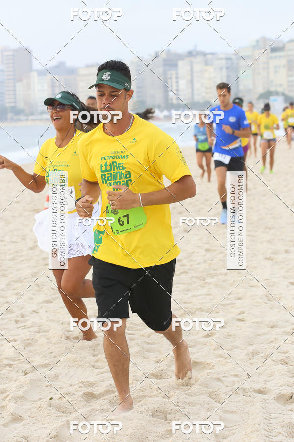 Buy your photos of the eventCircuito Petrobrs Rei e Rainha do Mar on Fotop