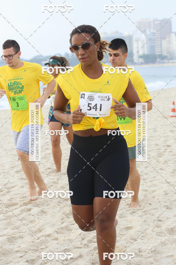 Buy your photos of the eventCircuito Petrobrs Rei e Rainha do Mar on Fotop