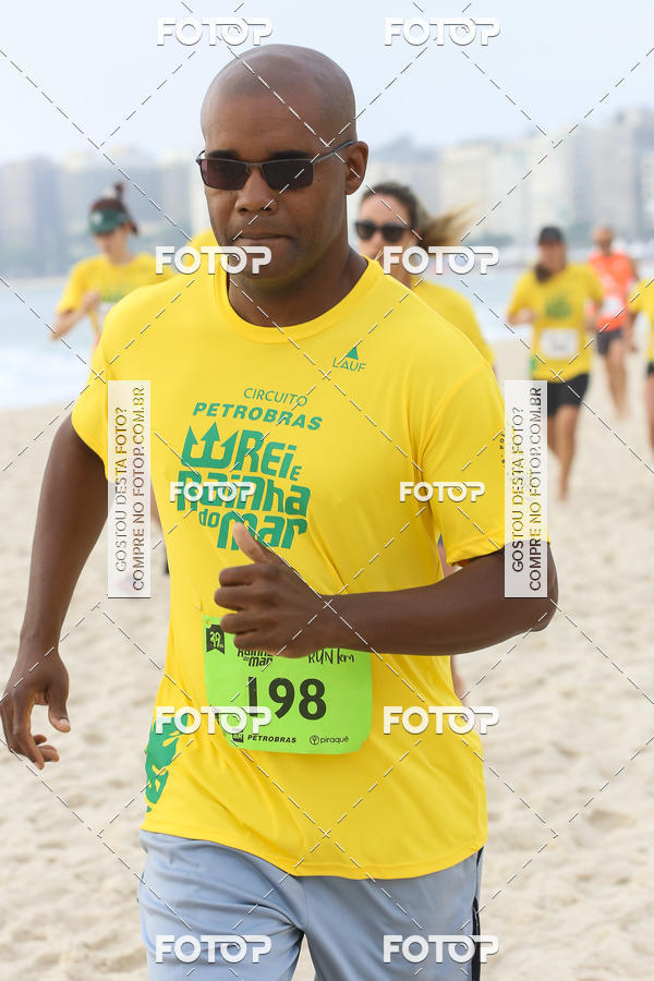 Buy your photos of the eventCircuito Petrobrs Rei e Rainha do Mar on Fotop