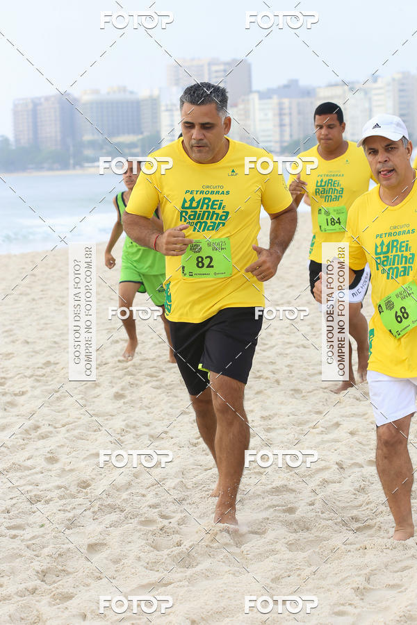 Buy your photos of the eventCircuito Petrobrs Rei e Rainha do Mar on Fotop