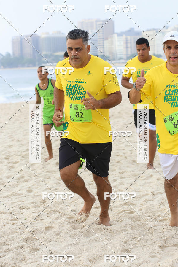 Buy your photos of the eventCircuito Petrobrs Rei e Rainha do Mar on Fotop
