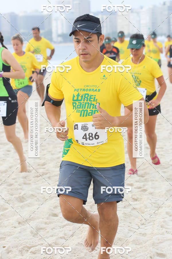 Buy your photos of the eventCircuito Petrobrs Rei e Rainha do Mar on Fotop