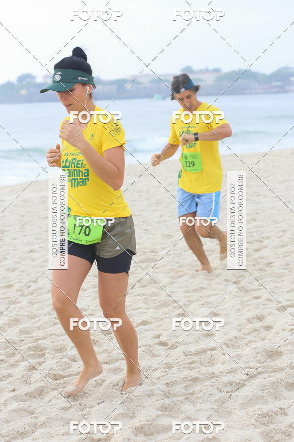 Buy your photos of the eventCircuito Petrobrs Rei e Rainha do Mar on Fotop