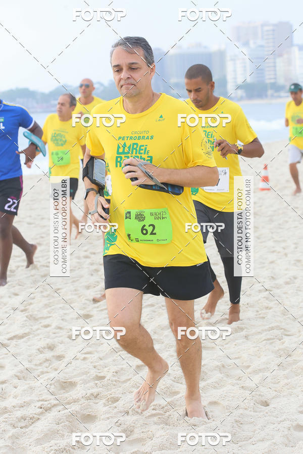 Buy your photos of the eventCircuito Petrobrs Rei e Rainha do Mar on Fotop