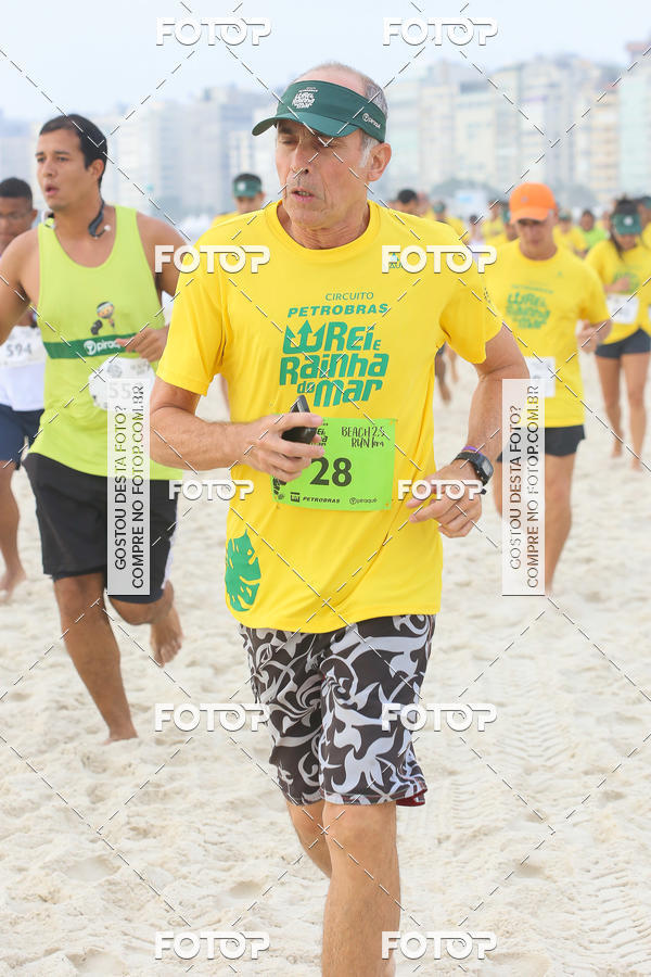 Buy your photos of the eventCircuito Petrobrs Rei e Rainha do Mar on Fotop