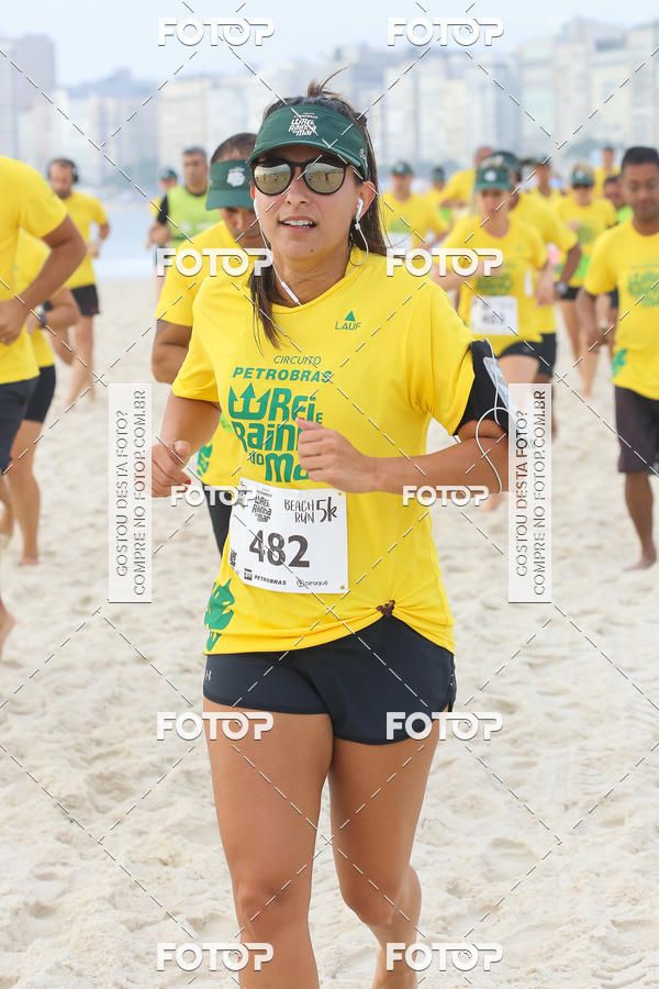 Buy your photos of the eventCircuito Petrobrs Rei e Rainha do Mar on Fotop