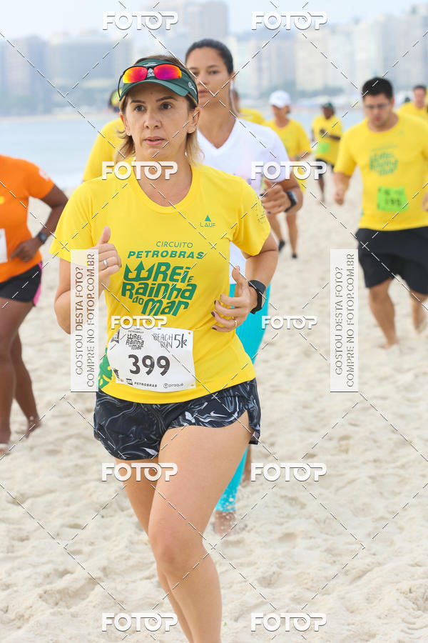 Buy your photos of the eventCircuito Petrobrs Rei e Rainha do Mar on Fotop