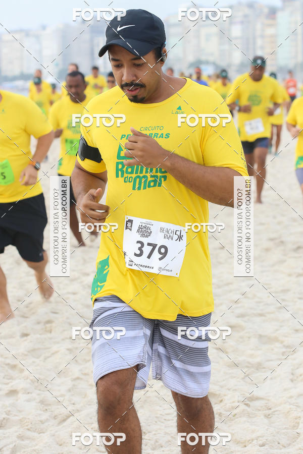 Buy your photos of the eventCircuito Petrobrs Rei e Rainha do Mar on Fotop