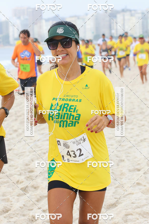 Buy your photos of the eventCircuito Petrobrs Rei e Rainha do Mar on Fotop