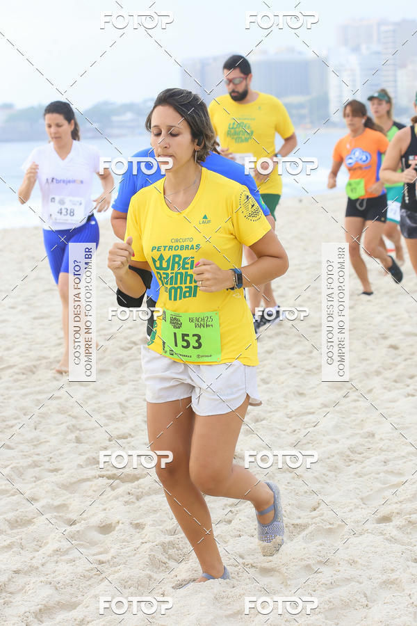 Buy your photos of the eventCircuito Petrobrs Rei e Rainha do Mar on Fotop