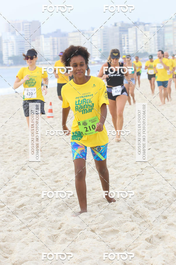 Buy your photos of the eventCircuito Petrobrs Rei e Rainha do Mar on Fotop