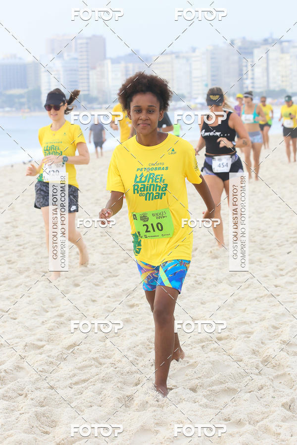Buy your photos of the eventCircuito Petrobrs Rei e Rainha do Mar on Fotop