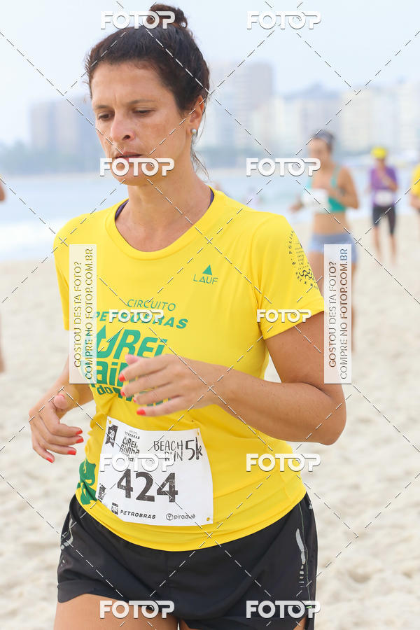 Buy your photos of the eventCircuito Petrobrs Rei e Rainha do Mar on Fotop