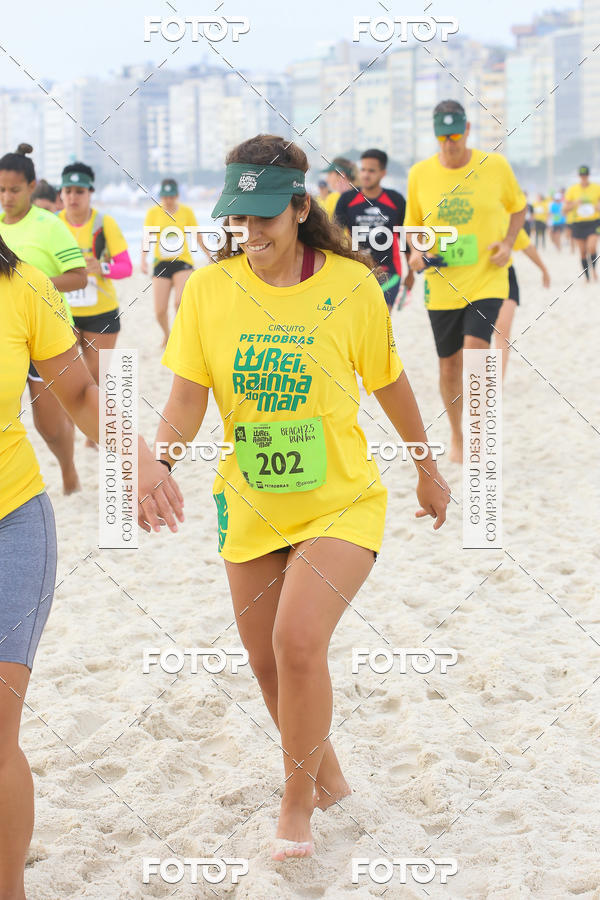 Buy your photos of the eventCircuito Petrobrs Rei e Rainha do Mar on Fotop