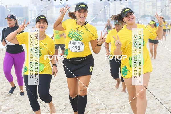 Buy your photos of the eventCircuito Petrobrs Rei e Rainha do Mar on Fotop
