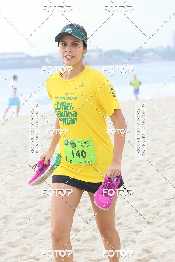Buy your photos of the eventCircuito Petrobrs Rei e Rainha do Mar on Fotop