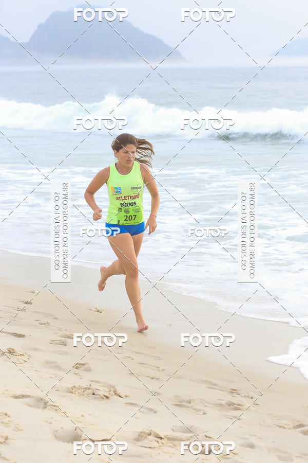Buy your photos of the eventCircuito Petrobrs Rei e Rainha do Mar on Fotop