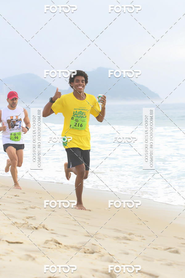 Buy your photos of the eventCircuito Petrobrs Rei e Rainha do Mar on Fotop