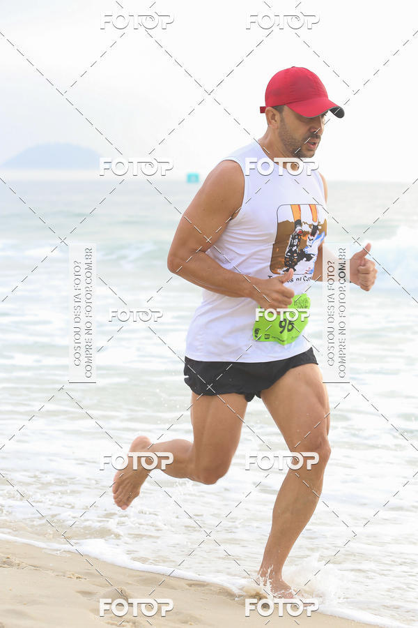Buy your photos of the eventCircuito Petrobrs Rei e Rainha do Mar on Fotop