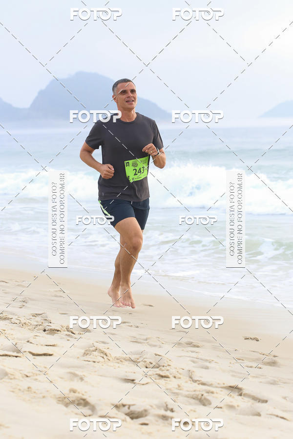 Buy your photos of the eventCircuito Petrobrs Rei e Rainha do Mar on Fotop