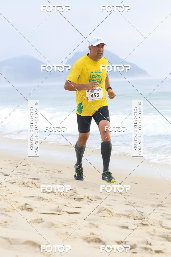 Buy your photos of the eventCircuito Petrobrs Rei e Rainha do Mar on Fotop