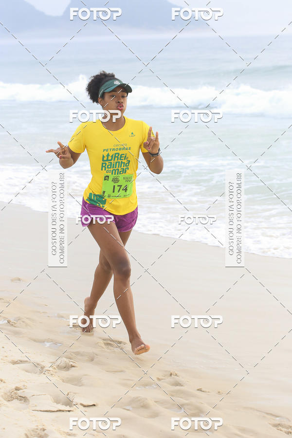 Buy your photos of the eventCircuito Petrobrs Rei e Rainha do Mar on Fotop