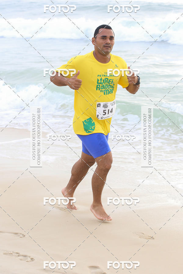 Buy your photos of the eventCircuito Petrobrs Rei e Rainha do Mar on Fotop