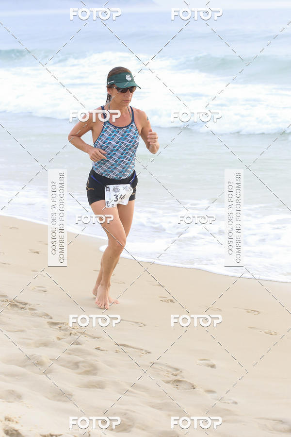 Buy your photos of the eventCircuito Petrobrs Rei e Rainha do Mar on Fotop