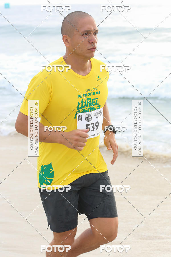 Buy your photos of the eventCircuito Petrobrs Rei e Rainha do Mar on Fotop