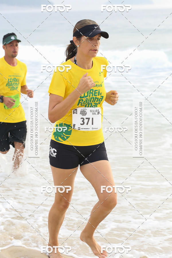 Buy your photos of the eventCircuito Petrobrs Rei e Rainha do Mar on Fotop