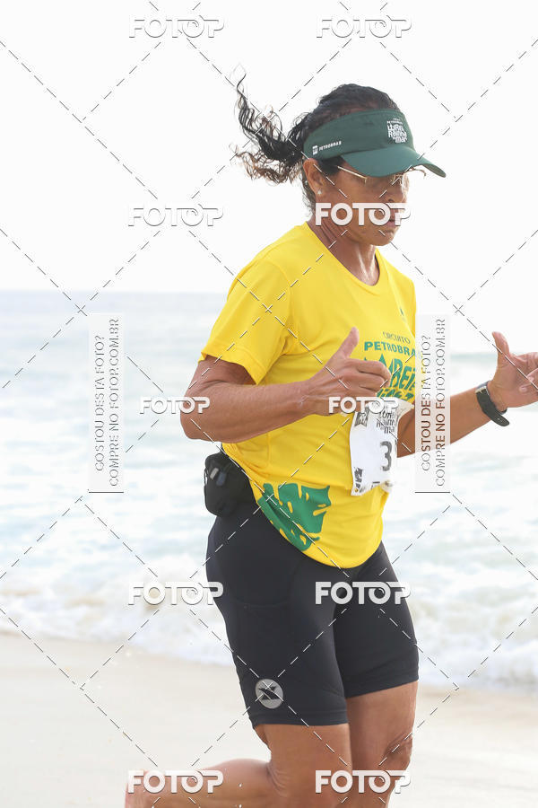 Buy your photos of the eventCircuito Petrobrs Rei e Rainha do Mar on Fotop
