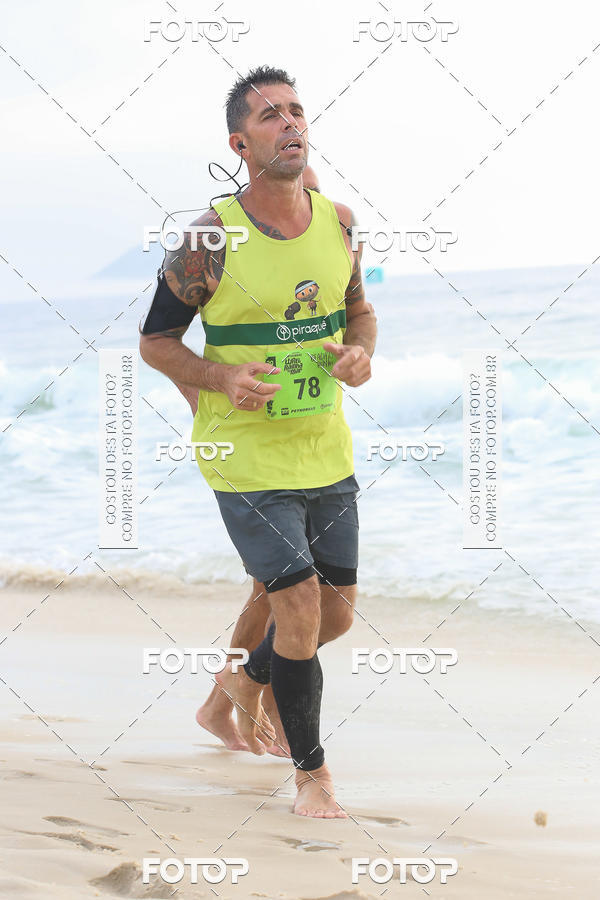 Buy your photos of the eventCircuito Petrobrs Rei e Rainha do Mar on Fotop