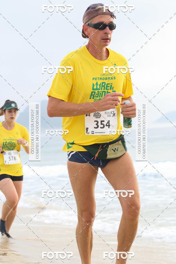 Buy your photos of the eventCircuito Petrobrs Rei e Rainha do Mar on Fotop