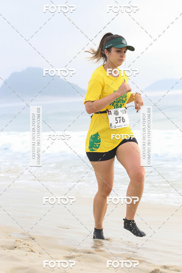 Buy your photos of the eventCircuito Petrobrs Rei e Rainha do Mar on Fotop