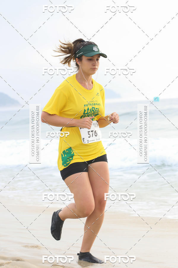 Buy your photos of the eventCircuito Petrobrs Rei e Rainha do Mar on Fotop