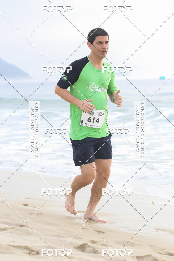 Buy your photos of the eventCircuito Petrobrs Rei e Rainha do Mar on Fotop