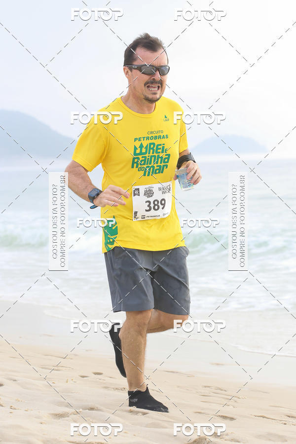 Buy your photos of the eventCircuito Petrobrs Rei e Rainha do Mar on Fotop