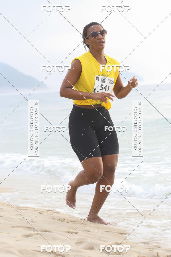 Buy your photos of the eventCircuito Petrobrs Rei e Rainha do Mar on Fotop