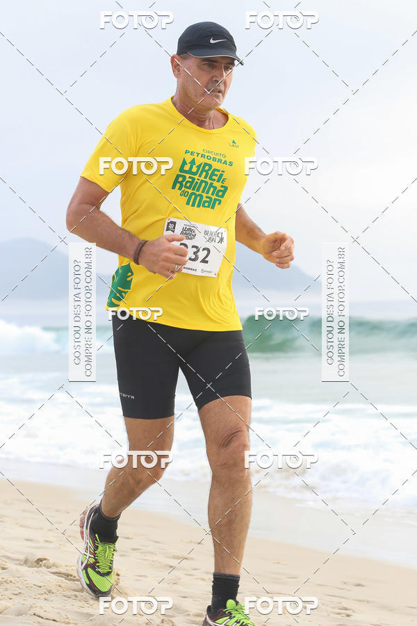 Buy your photos of the eventCircuito Petrobrs Rei e Rainha do Mar on Fotop