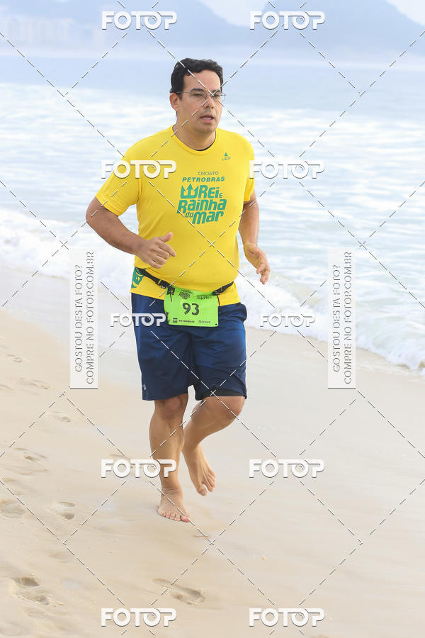 Buy your photos of the eventCircuito Petrobrs Rei e Rainha do Mar on Fotop