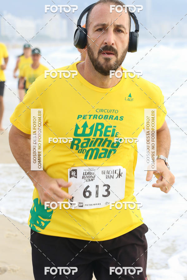 Buy your photos of the eventCircuito Petrobrs Rei e Rainha do Mar on Fotop
