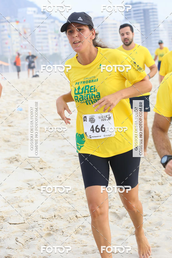 Buy your photos of the eventCircuito Petrobrs Rei e Rainha do Mar on Fotop